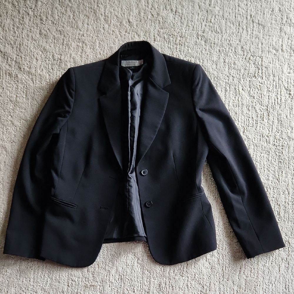 Tahari Blazer
